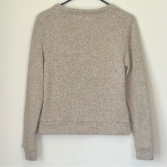 Zara Cream Cardigan Sweater V-Neck Knit - Size: Medium - Picture 6 of 6